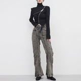 Seri's zip-turtleneck knitwear