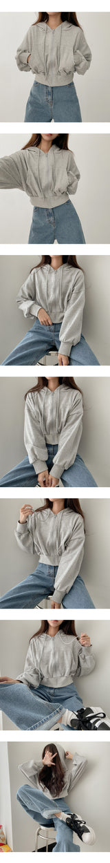 Nesmuji Cropped Hooded Zip-Up