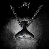 necklace 'whale tail'  {MADE}