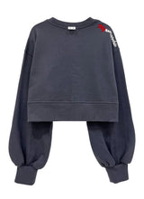リボンTシャツ