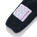 チェリーポケットフリースジャンパー / CHERRY POCKET FLEECE JUMPER [NAVY]