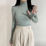 サムホールスリーブタートルネックTシャツ / Thumbhole Sleeve Turtleneck T-Shirt