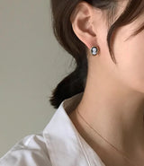カメオプチピアス [ピアス]