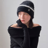 VA Square Stud Hairy Beanie / Black
