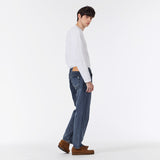 シグネチャースタッドテーパードクロップフィットデニムパンツ