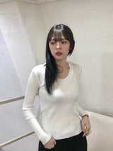 ユニスUネックスリムフィットニット