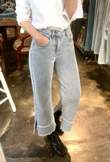 セミワイドフィットシングルダイレクションスリットデニムパンツ