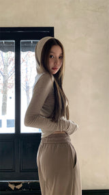 ブロンドロングスリーブフーディー