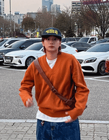 Vネックベーシックニット