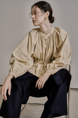 シャーリングパフブラウス/SHIRRING PUFF BLOUSE_BEIGE