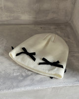 Ribbon kitsch beanie