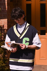 ライトグリーンCパッチvネックニットベストユニセックス / Light Green C Patch V-neck Navy Knitwear Vest