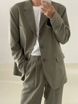 French 3 button set up blazer