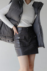 コーテッドミニスカート/Coated mini skirt (2color)