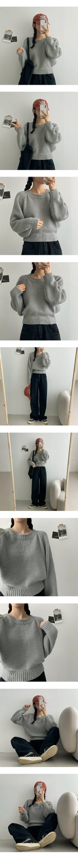 ガーリングラグランハーフクロップドラウンドニットウェア / Garing Raglan Half Cropped Round Knitwear