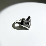 [Sevenus Heejae] Twisted cubic heart ring