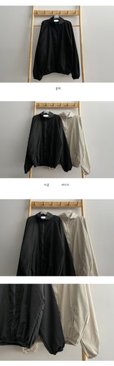ウィンドブレーカージップアップ / a windbreaker with a zip-up