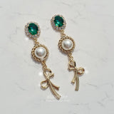 エメラルドプレッピーロイヤルピアス / Emerald Preppy Royal Piercing