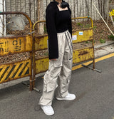レイヤードVネックニットウェアチューブトップ / Layered V-Neck Knitwear Tube Top