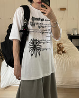 フローリングレタリング半袖Tシャツ (2 color)