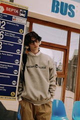 ベーシックラインロゴスウェットシャツ・グレー［ユニセックス］/ Basic Line Logo Unisex Gray Sweat Shirt