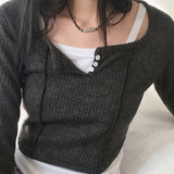 ブレビボタンリブカットクロップロングスリーブTシャツ