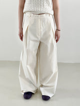 Dull bizo pintuck wide pants