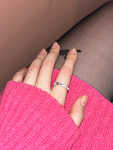 Petit Bow ring