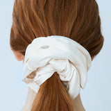 CLASSIC SATIN SCRUNCHY (IVORY)