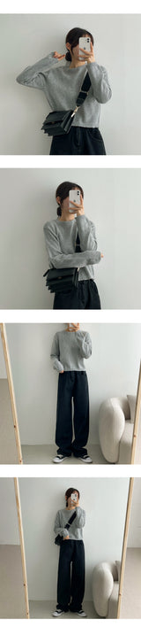 ビーズハーフクロップドラウンドニットウェア / Beads Half Cropped Round Knitwear