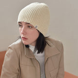 VA Square Label Cozy Beanie / Beige