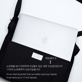 Ark Messenger Bag (Black)