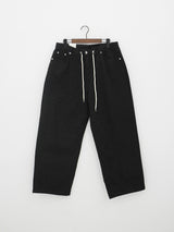ストリングフリーサイズブラックパンツ / String free size black pants