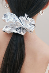 Silver Scrunchie (Silver)