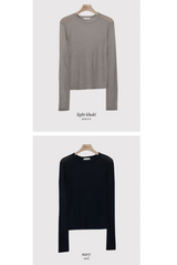 MY クリームスリムフィットベーシックTシャツ