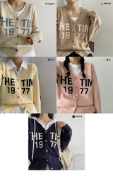 フォーキーレタリングVネックニットカーディガン/Forky Lettering V-Knit Cardigan