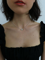 Flower toggle necklace / silver 