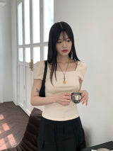 レクトリブドパフスクエアネック半袖Tシャツ / Recto Ribbed Puff Square Neck Short Sleeve T-shirt