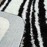 Black & white oval square tufting rug
