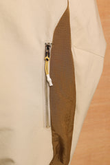 アシンメトリーウェーブジップジャケット / ASYMMETRIC WAVE ZIPPED JACKET-ECRU BROWN