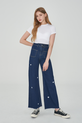 ワイドフィットハートシェイプ刺繍ジーンズ/CLASS:y  SEONYOU, LAPILLUS HAEUN, STAYC J, JOYURI WORN WIDE FIT HEART SHAPE EMBROIDERY JEAN [6887]