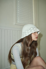 WILY bucket hat_white