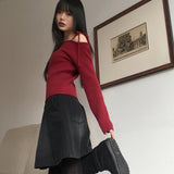 Listy off-shoulder ribbon strap ribbed crop long-sleeved knit