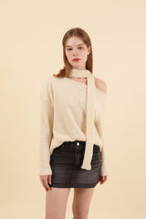 Off Shoulder Muffler Knit Set Cream