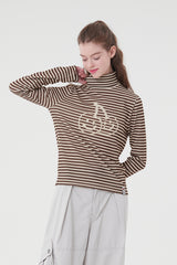 ビッグドゥードゥルチェリーハイネックストライプロングTシャツ／BIG DOODLE CHERRY HIGH NECK STRIPE T-SHIRT [BROWN]