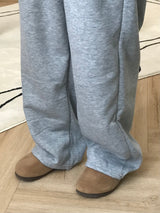 カンフィーパンツ