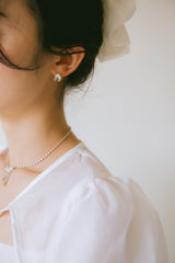 [MADE] Tiny ribbon earring (silver)