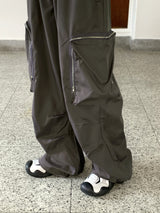アコンジッパーポケットナイロンワイドツーウェイジョガーパンツ/ Acorn Zip Pocket Nylon Wide Two Way Joggers