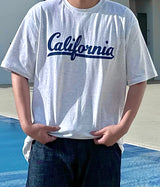 カリフォルニアプリントルーズフィット半袖Tシャツ