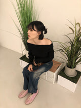 ドレープフェミニンショルダーコルギニット